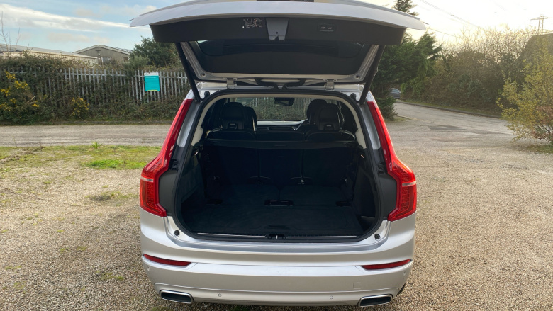 Volvo Xc90 2.0 T5 [250] Momentum Pro 5dr AWD Gtron Petrol Estate